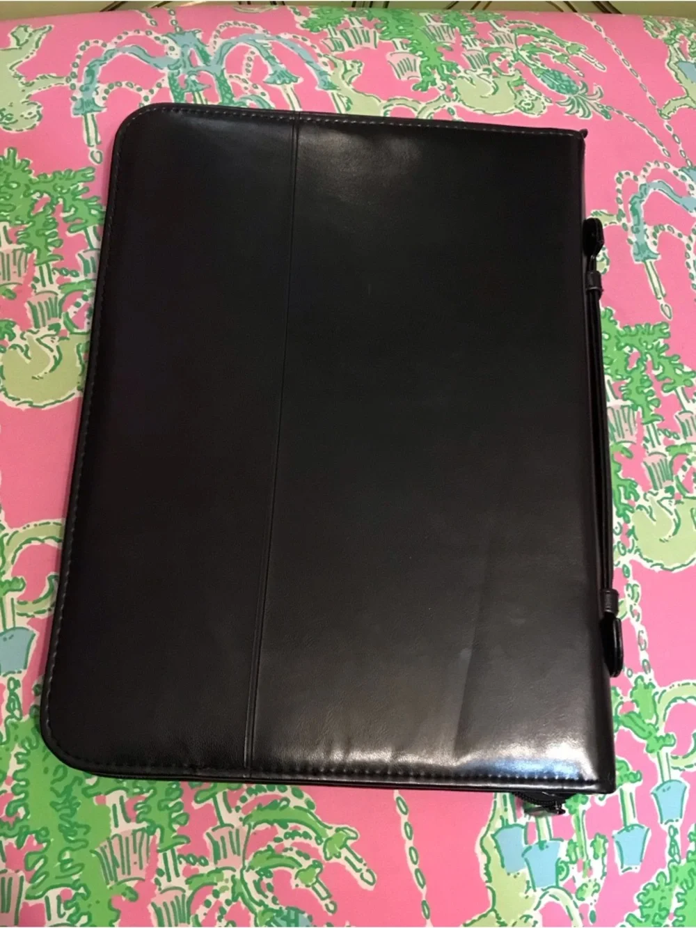 𝅺LEEDS American Military Engineers Black Faux Leather Zipper Portfolio
